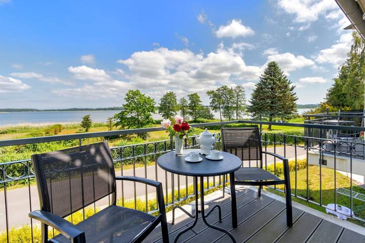 Ferienwohnung für 2 Personen, mit Balkon und Sauna sowie Seeblick in Benz - 4