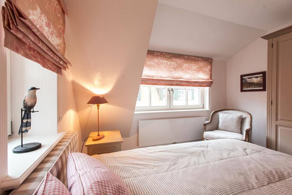 Premium-Ferienwohnung mit toller Ausstattung in bester Lage direkt im Inseldorf. in Nordseebad Spiekeroog, Spiekeroog