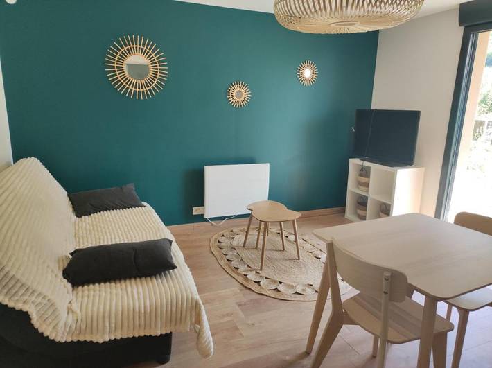 Appartement de vacances pour 4 personnes, avec terrasse ainsi que vue et jardin