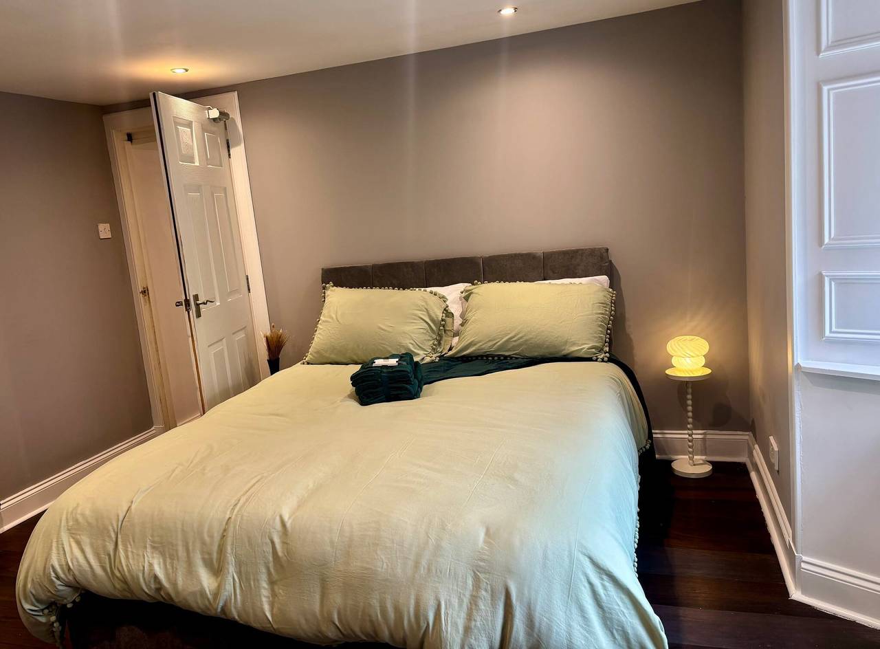 Apartamento entero, Precioso y tranquilo apartamento cerca del centro in Leith, Edimburgo