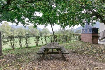 Casa Rural para 6 Personas en Vall de Vianya, Pirineo Catalan, Foto 2