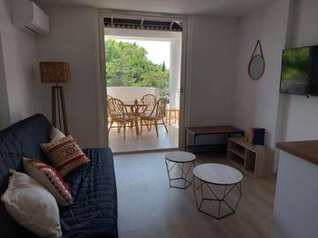 Gîte pour 4 personnes, avec vue et balcon dans Cavalière