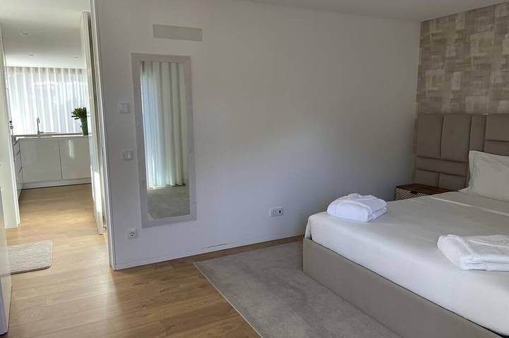 Location de vacances pour 3 personnes, avec jardin et piscine dans Guimarães - 2