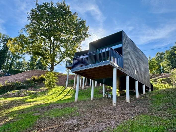 Gîte pour 2 personnes, avec vue et jardin à Hommert