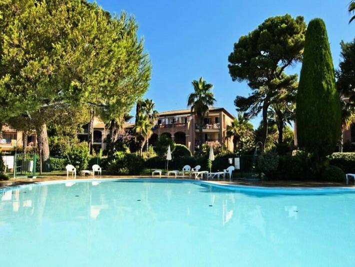 Gîte pour 6 personnes, avec piscine, animaux acceptés dans Plage La Badine