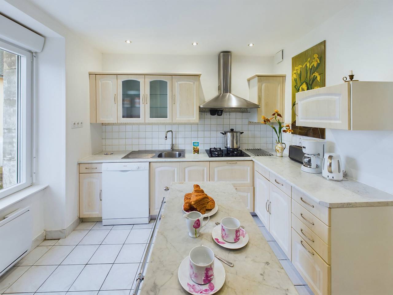 Maison pour 5 à 50m du front de mer in Penmarch, Region de Quimper