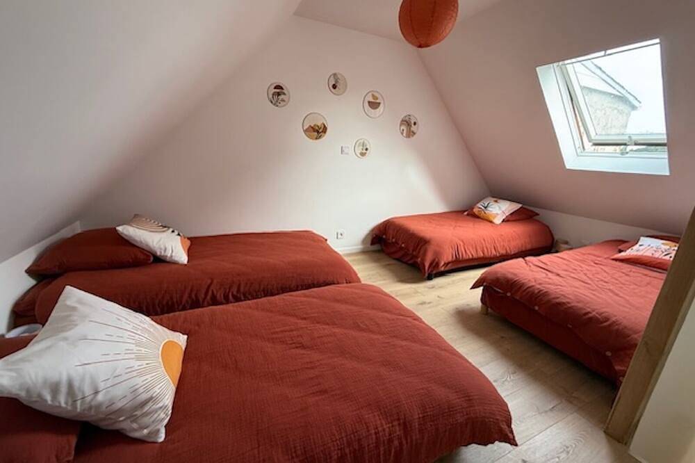 La Capitainerie family home in Tréguier, Rosa Granitküste