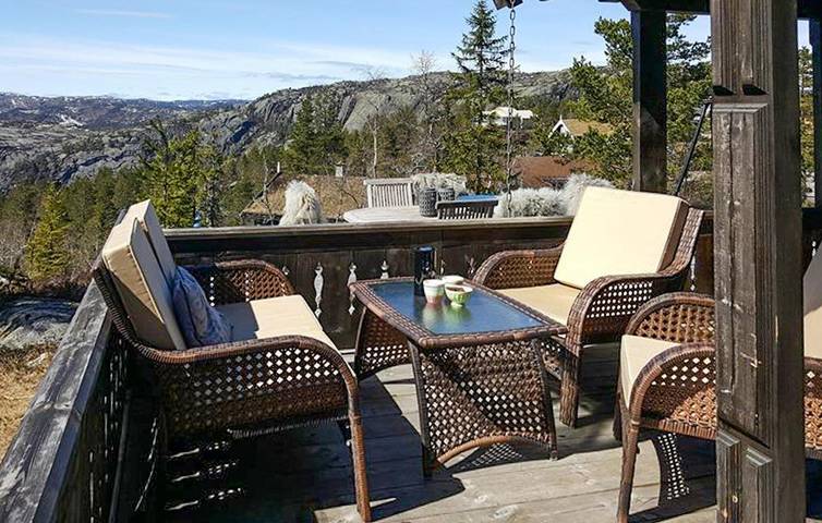 Ferienhaus für 10 Personen mit Ausblick in Drangedal