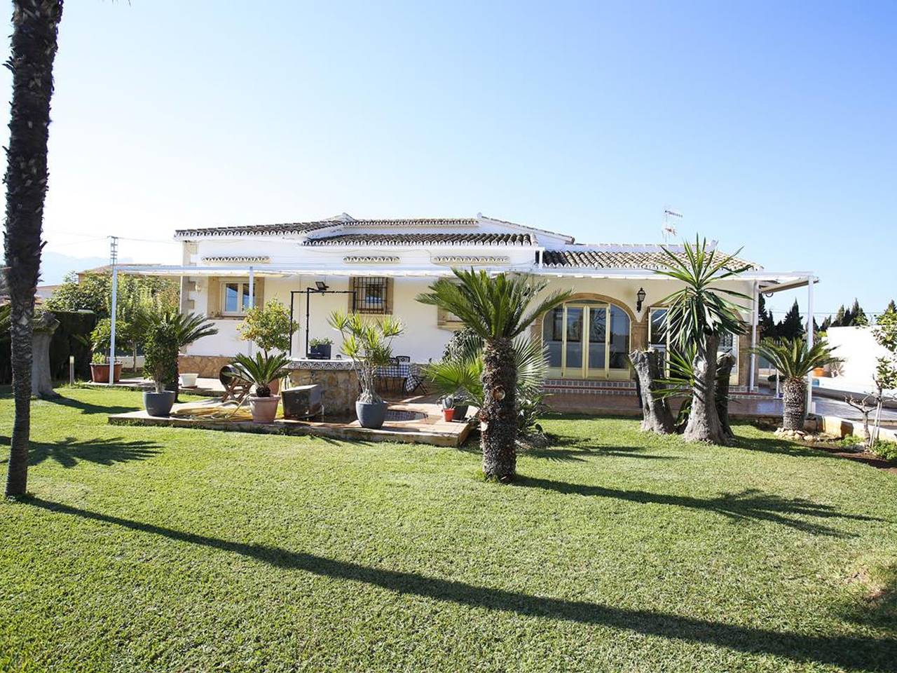 Villa mediterránea en Els Poblets para 7 personas con piscina privada y cerca de la playa in Almadraba, Costa Blanca