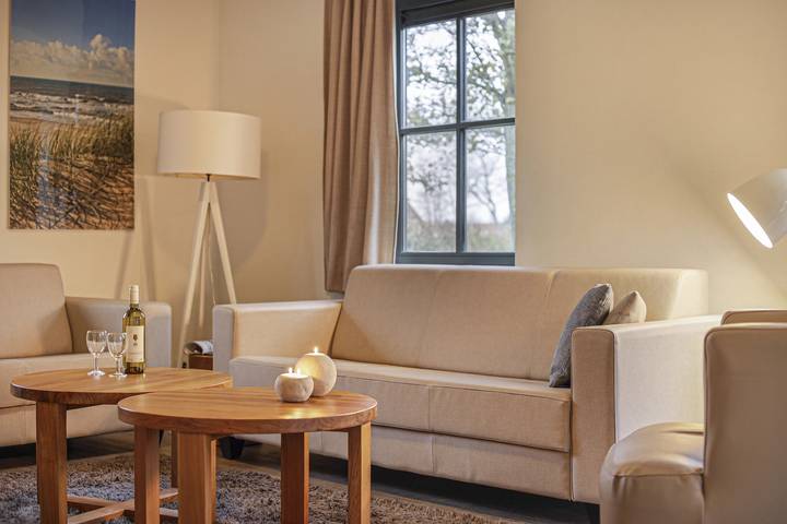 Ferienhaus für 8 Personen, mit Sauna und Terrasse sowie Balkon/Terrasse in Burgh-Haamstede - 3