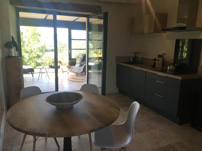 Gîte pour 4 personnes, avec jardin et piscine ainsi que vue sur le lac et vue à Saint-Cyprien (Lot) - 4