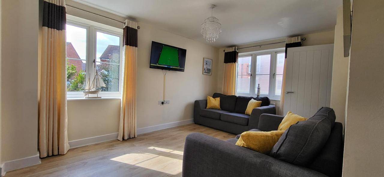 Two-Bedroom House in Weston-Super-Mare, North Somerset