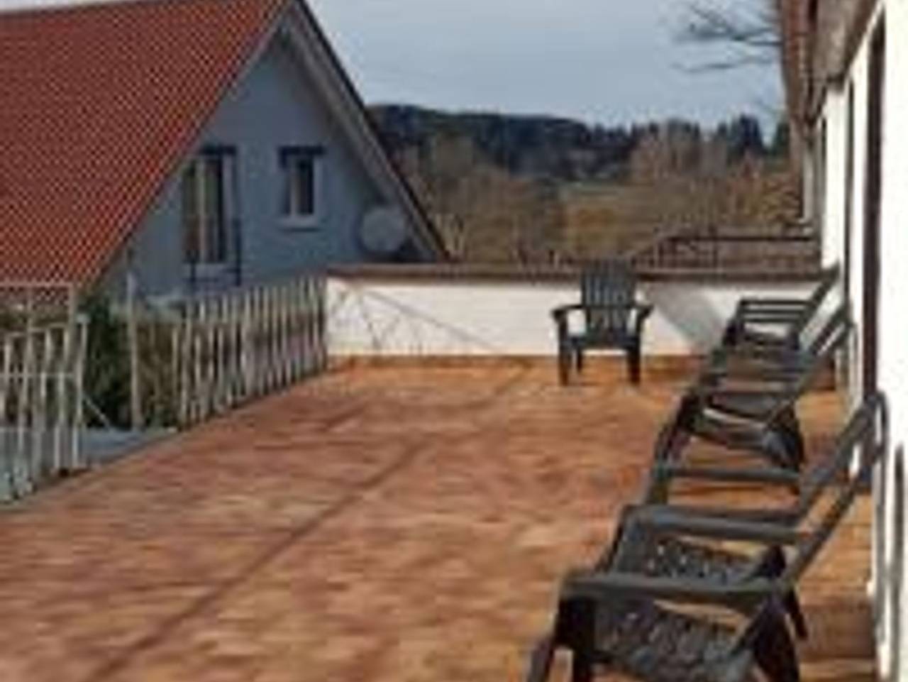 Hotel-Restaurant Waldblick-Bsr - Familienzimmer Classic, Retro mit Balkon, 1 Doppelbett+1 Einzelbett in Donaueschingen, Mittlerer Schwarzwald