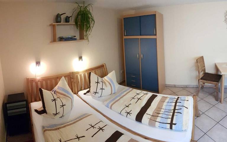 Ferienwohnung für 3 Personen, mit Terrasse und Garten in Niepars - 3