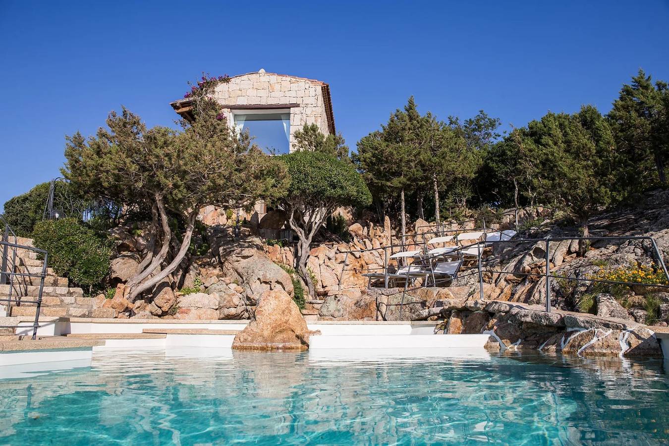 Villa 'Quercia' con vista mare, piscina privata e aria condizionata in Arzachena, Costa Smeralda