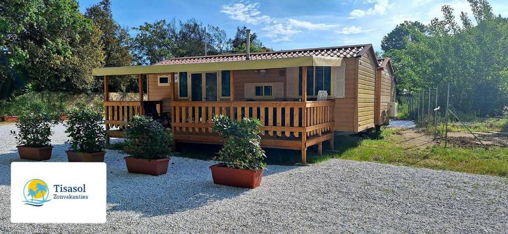 Chalet per 5 persone, con Piscina a Viareggio