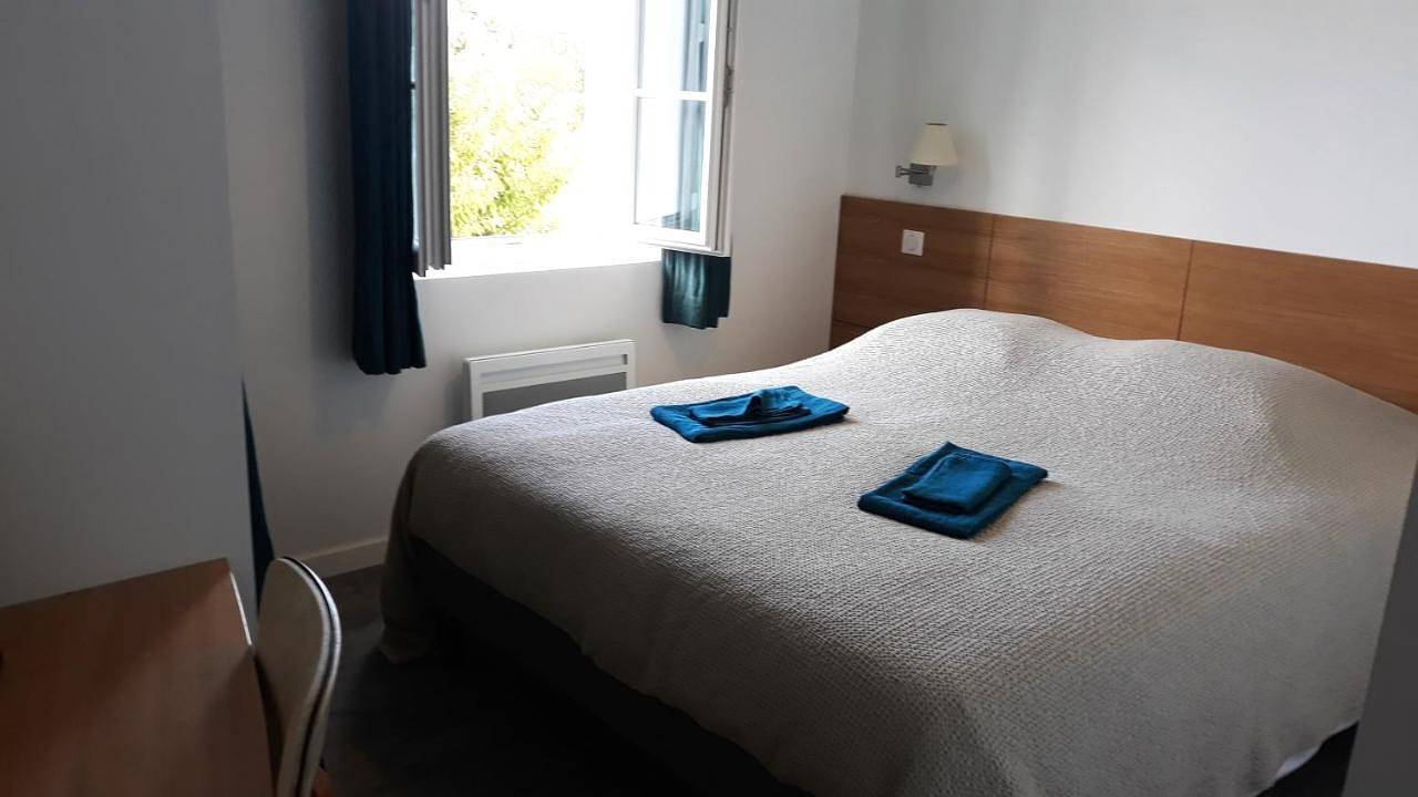 La Ferme d'Alotz-Chambres d'hôtes-Bed and breakfast in Arcangues, Région de Bayonne