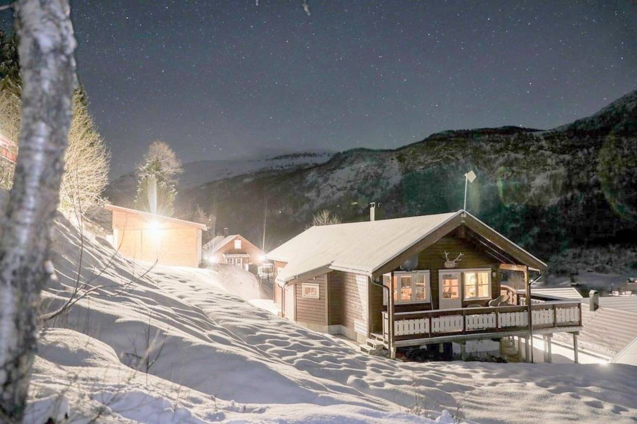 Five-Bedroom House in Sogndal