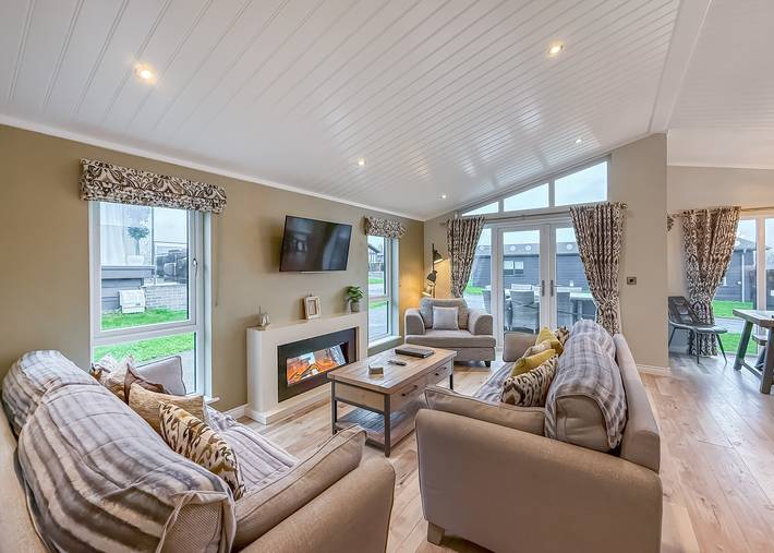 Glamping for 8 people in Pembrokeshire