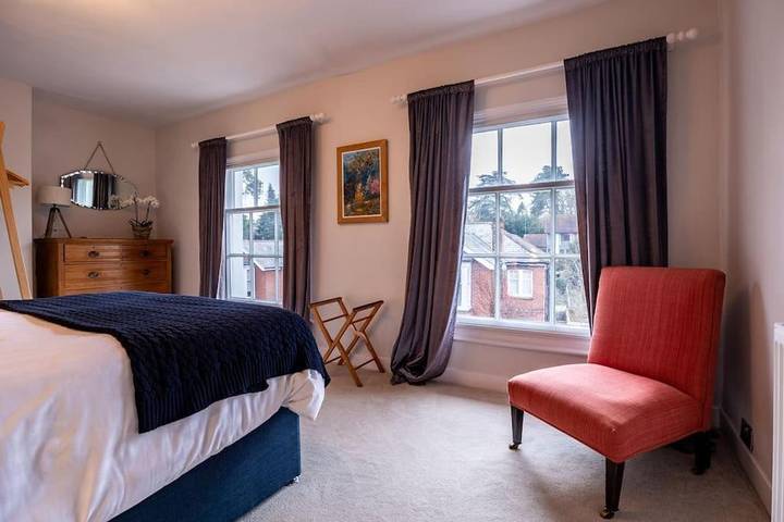 Apartment for 6 people, with view, with pets in Winchester