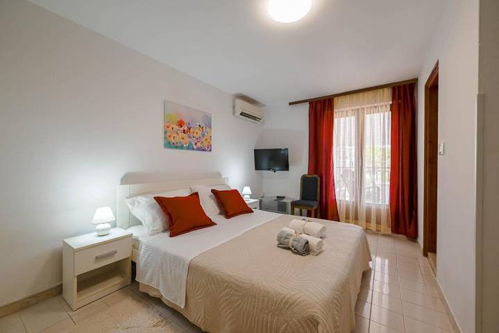 BnB für 2 Personen, mit Balkon in Rovinj