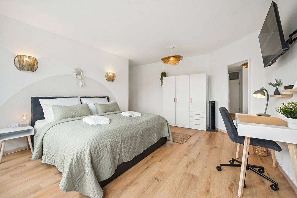 Ganze Wohnung, Hellohome • Schlossblick Apartment • Wintergarten in Braunschweig, Braunschweig und Umgebung