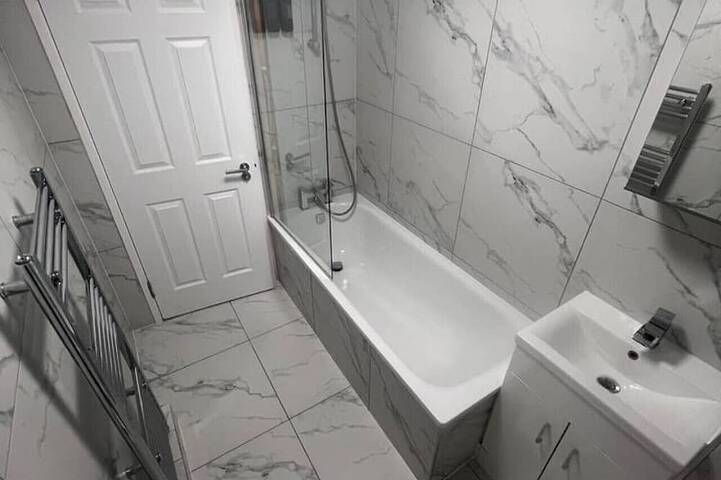 Central London 5 min to metro in Lambeth, Londra