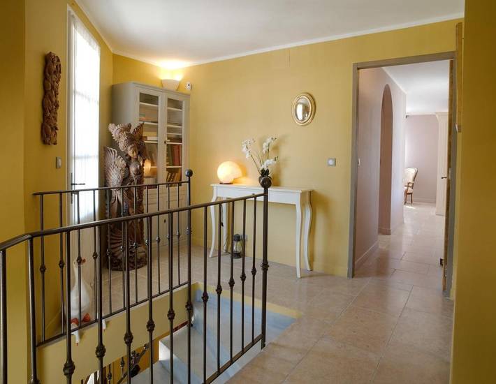 Chambre d’hôte pour 3 personnes, avec bassin pour enfant et jardin ainsi que vue et piscine, animaux acceptés à Saint-Rémy-de-Provence - 2