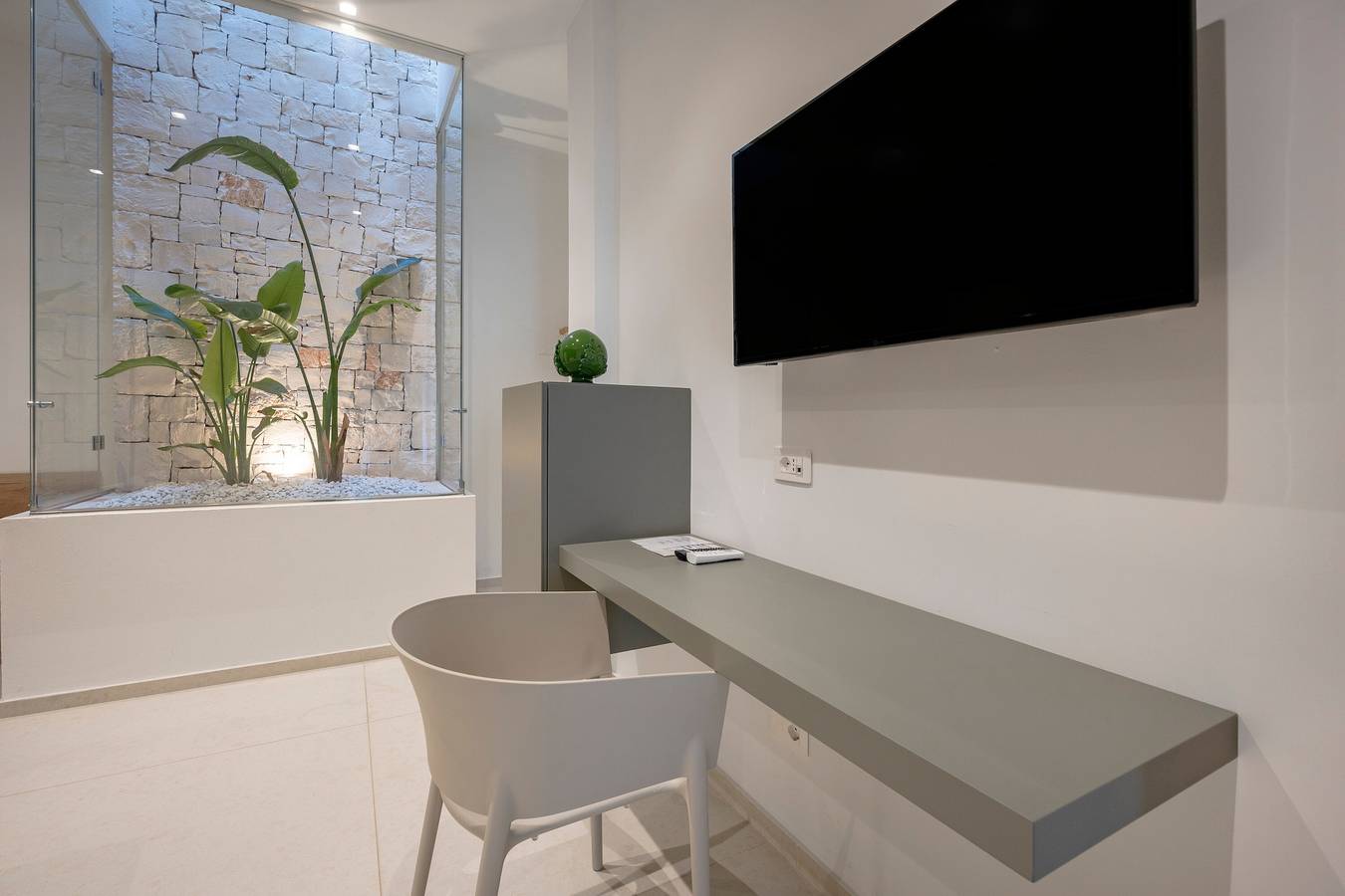 Camera 'Le Dimore Del Conte 301' con balcone e Wi-Fi in Conversano, Provincia di Bari