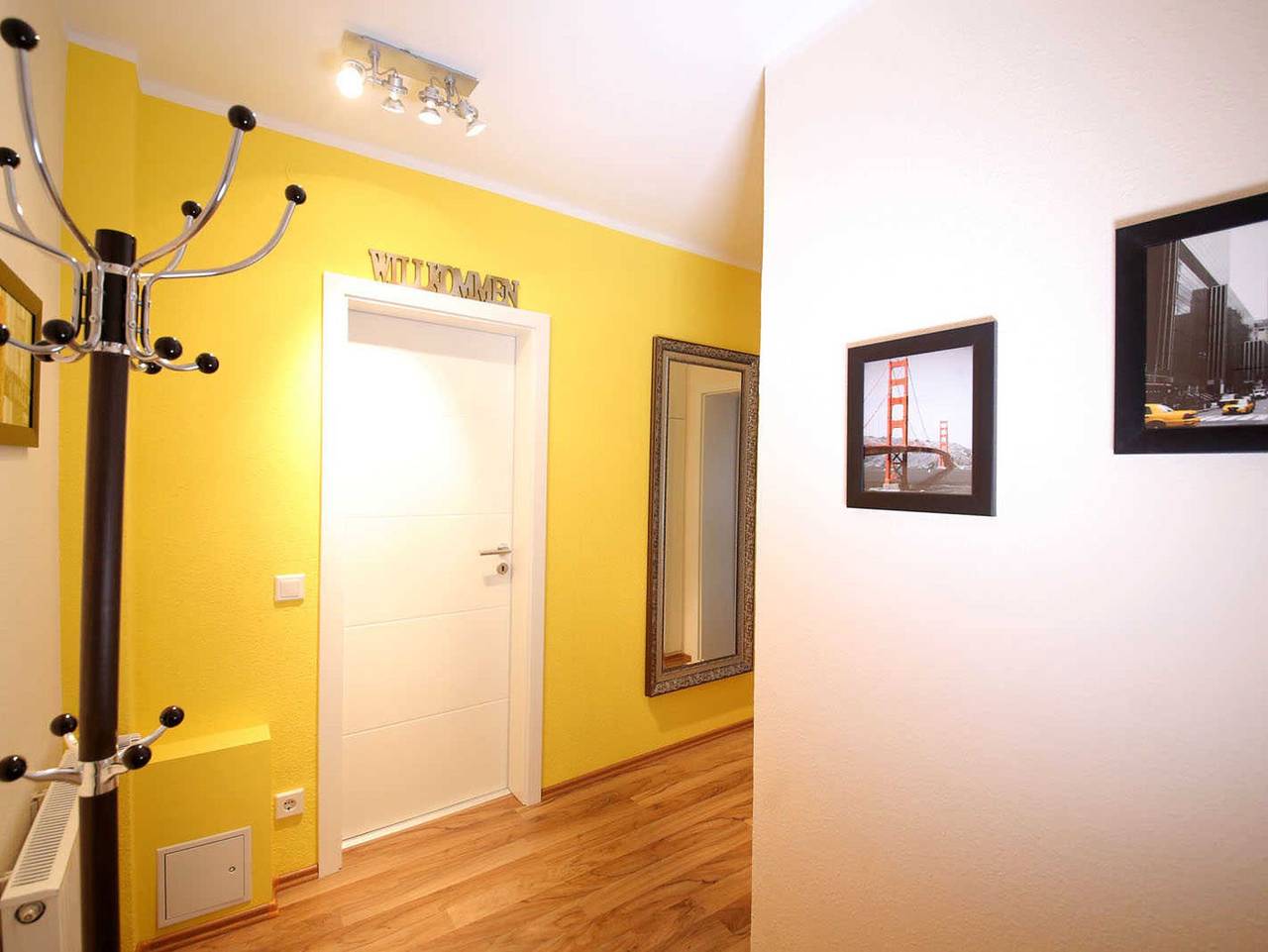 Ganze Ferienwohnung, Art City Studio Kassel 3 in Vellmar, Hessisches Bergland