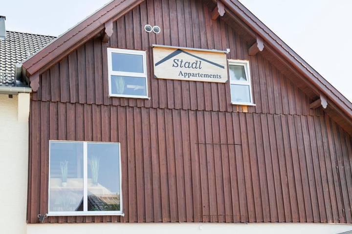 Ferienwohnung für 5 Personen, mit Balkon und Terrasse in Tussenhausen - 3