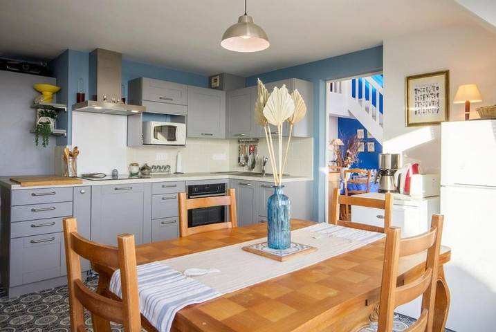 Gîte pour 7 personnes, avec balcon, animaux acceptés dans Plage du Pérello - 3