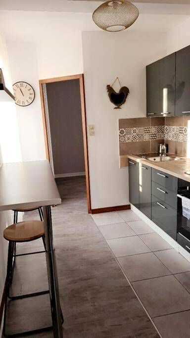 Appartement entier, Le Cosy de L'Horme à 30 min de Lyon parking privé in L'Horme, Parc Naturel Régional du Pilat