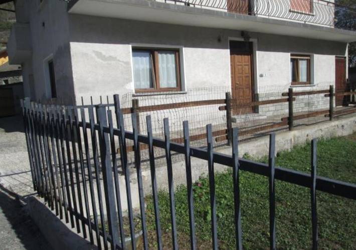 Gîte pour 4 personnes, avec vue dans Nus