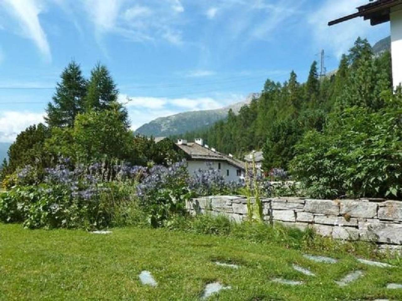 Ganze Wohnung, Chesa Cagiuma, Gartenwohnung in Silvaplana, Sankt Moritz