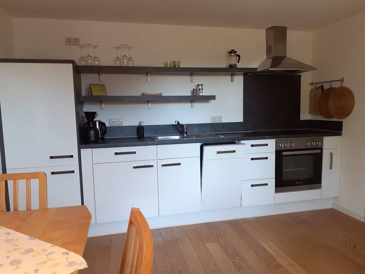 Ganze Ferienwohnung, Samerhof - 30qm, Ferienwohnung mit sep. Schlafzimmer, Umlaufbalkon in Prien am Chiemsee, Chiemsee