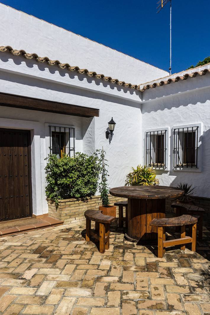 Villa pour 7 personnes, avec jardin et terrasse, animaux acceptés à Roche - 2