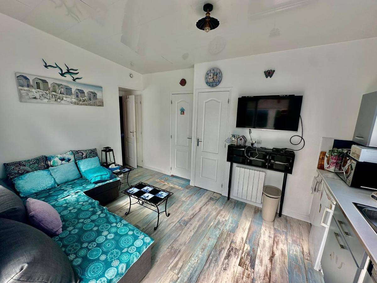 Appartement entier, Three-Bedroom Apartment in Hermanville-sur-Mer, Région de Caen