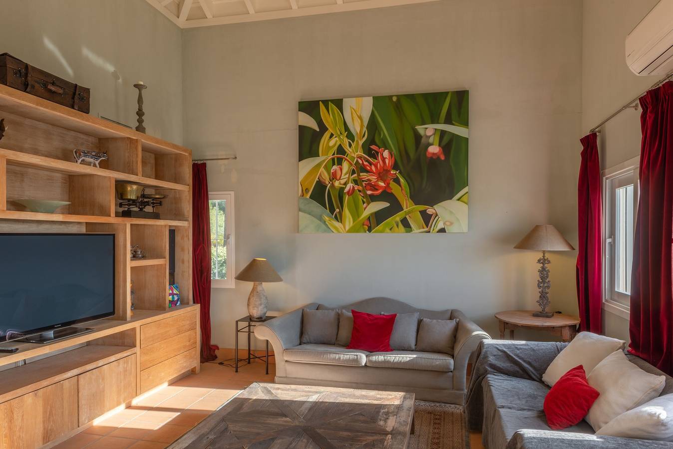 Casa de vacaciones 'Dalia' con piscina privada, Wi-Fi y aire acondicionado in Benalup-Casas Viejas, Costa de la Luz