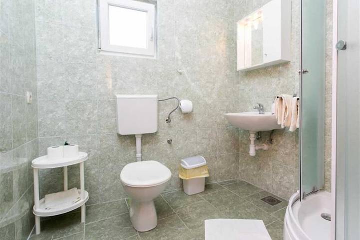 Ganze Wohnung, Šilok Apartment mit 1 Schlafzimmer, Terrasse und Meerblick in Mljet
