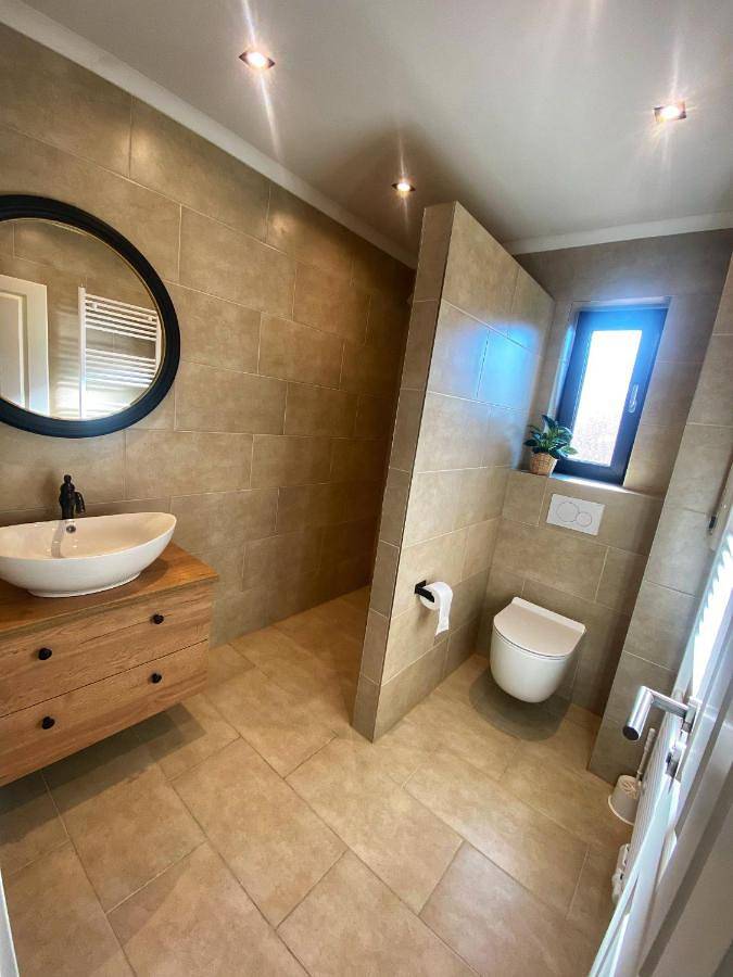 Ganze Wohnung, Schöne Ferienwohnung in Irrel, Eifelkreis Bitburg-Prüm