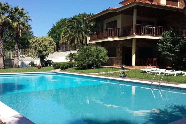 Location de vacances pour 10 personnes, avec jardin ainsi que piscine et vue à Gondomar - 4