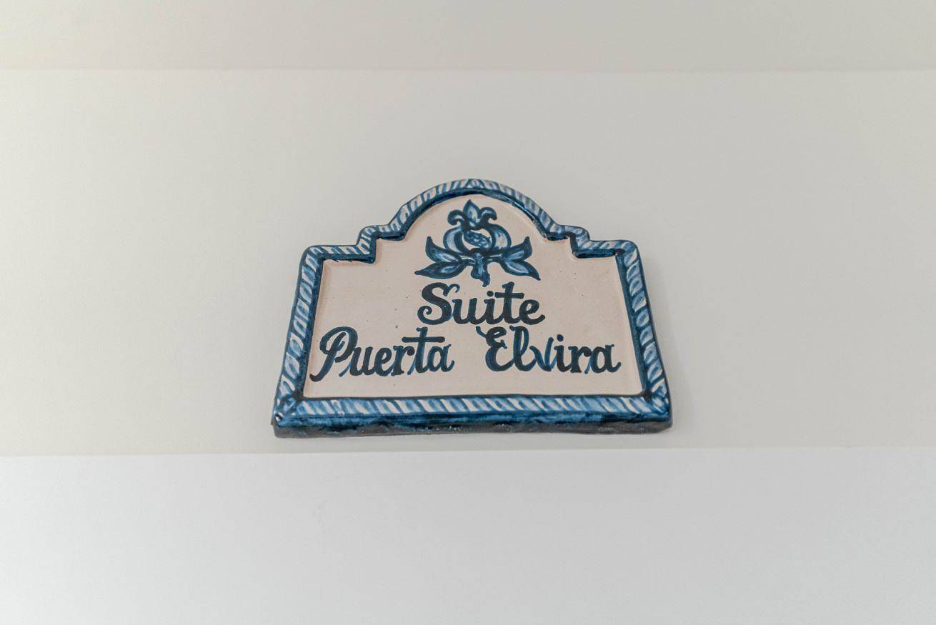 Apartamento entero, Suite Elvira Estudio moderno en el centro Granada in Centro-Sagrario, Granada