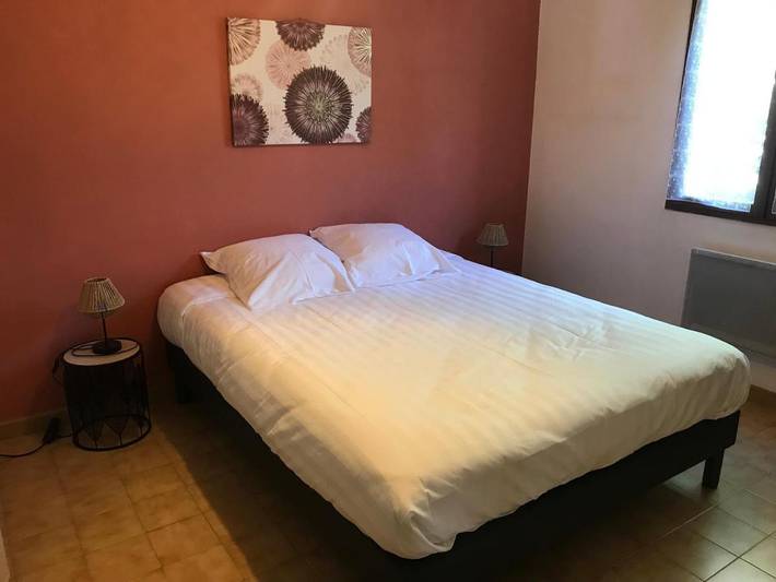 Location de vacances pour 8 personnes, avec piscine et jardin, animaux acceptés à Solliès-Pont - 3