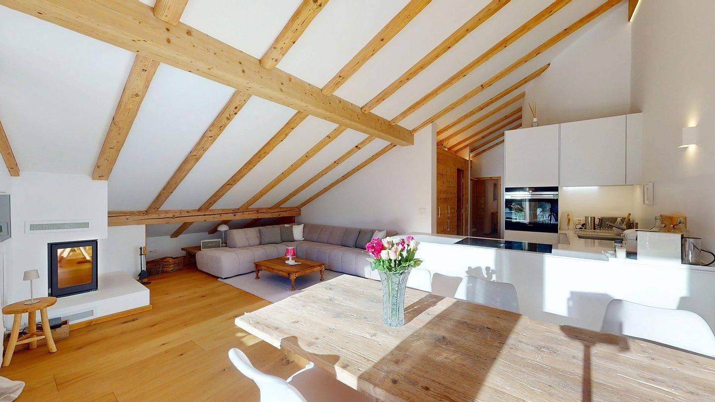 Ganze Wohnung, Ferienwohnung für 4 Personen mit Balkon in Pontresina, Sankt Moritz