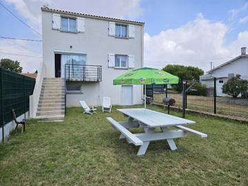 Gîte pour 8 personnes, avec terrasse à L'Aiguillon-sur-Mer