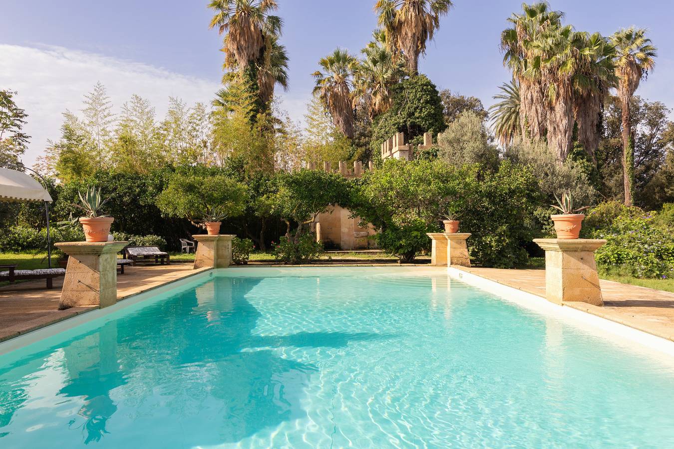 Entire apartment, Apartment 'Tenuta Donna Vittoria - Piccola' with Mountain View, Pool & Wi-Fi in Trapani, Trapani Province