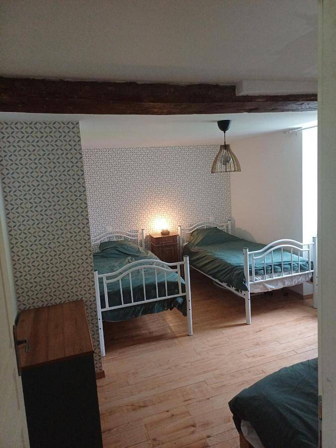 One-Bedroom House in Lourdios-Ichère, Béarn