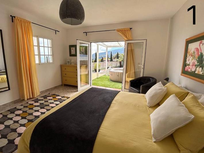 Casa de vacaciones para 4 personas, con vistas y jardín - 1