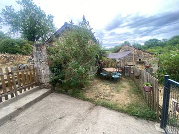 Gîte pour 2 personnes, avec terrasse dans Les Pechs-du-Vers